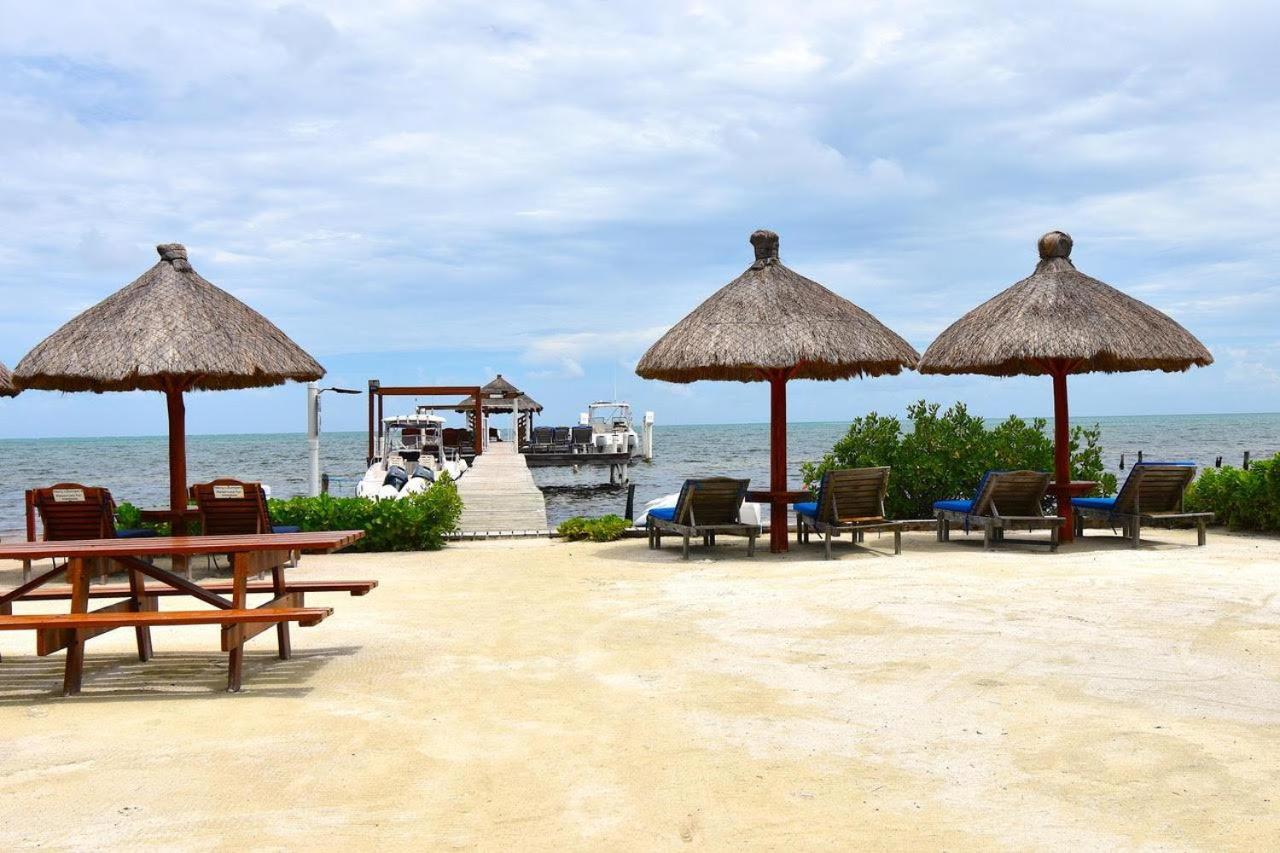 Sandy'S Secret Caye Caulker Exterior photo